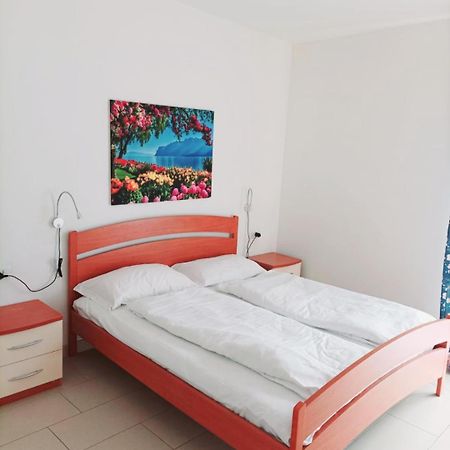 Infinity View Garda Lake Tenno Exterior photo